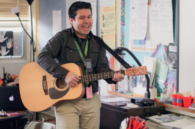 Bilingual early childhood studies graduate brings music to the classroom