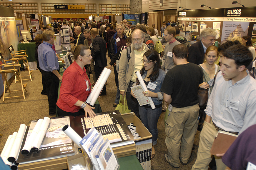 Earth and Environmental Science program at Western Oregon University showcases success at prestigious conference