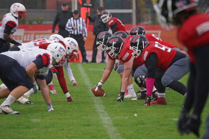 Football shows strength in victory against Simon Fraser