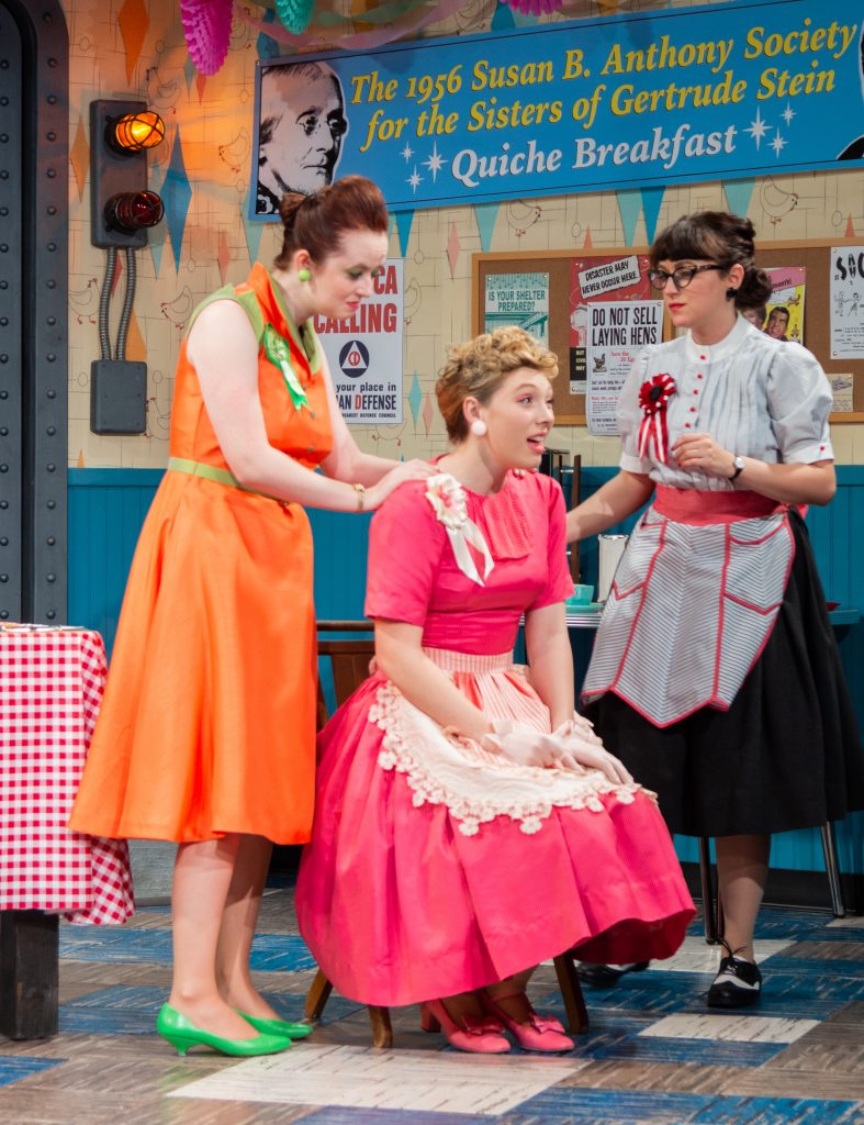 Vintage 1950s Housewife Lesbian - Theater department produces â€œ5 Lesbians Eating a Quicheâ€ - The Western Howl