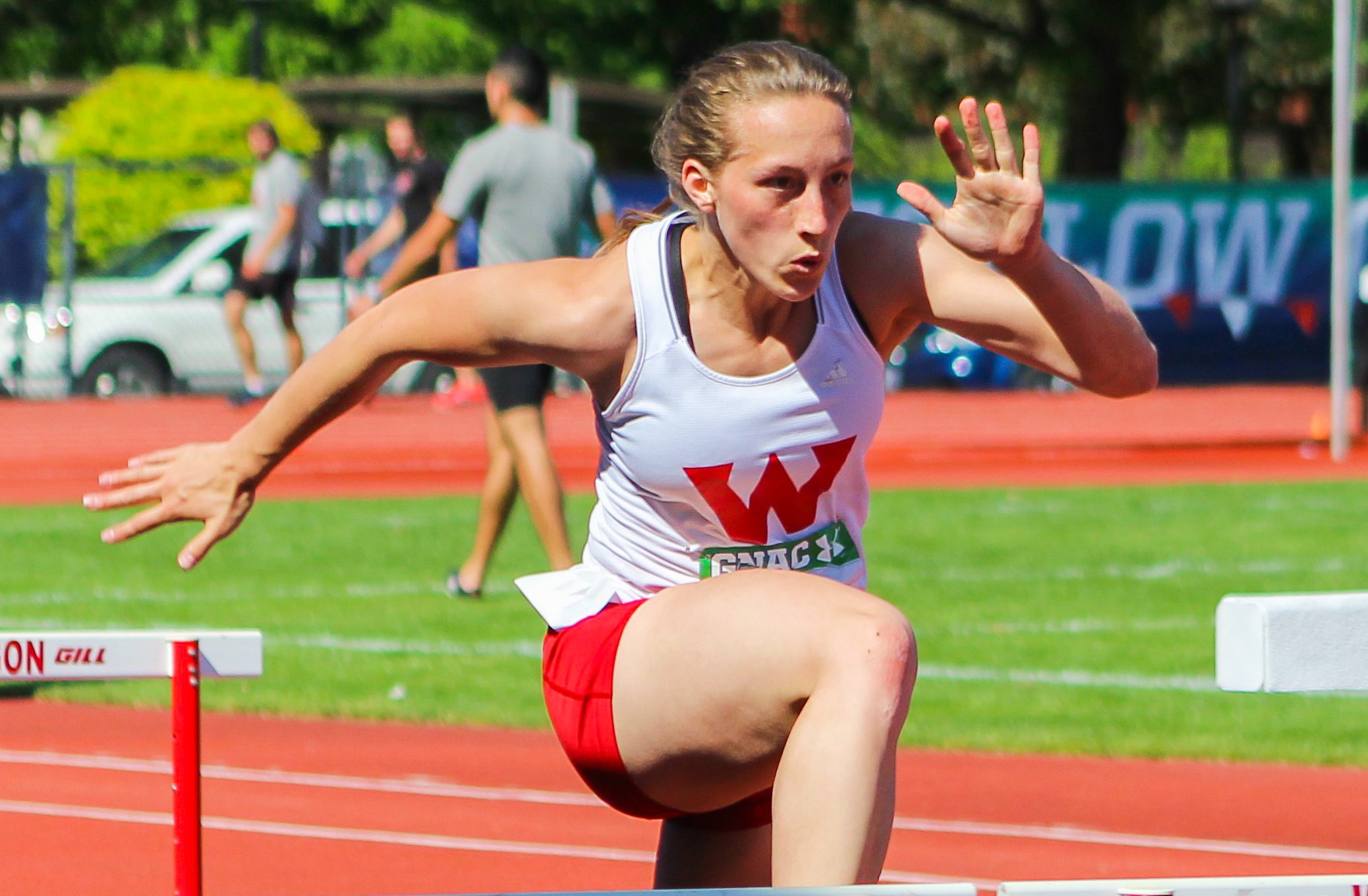 Western hosts GNAC Track & Field Championships – The Western Howl