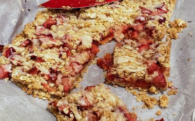 Strawberry oatmeal bar recipe