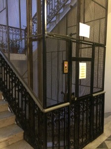 The creepy elevator that I had no idea how to use. This was the outside cage. 